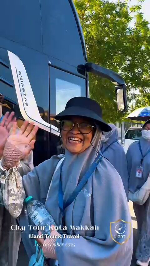 Instagram post from liantivi_. This post is in position 1.